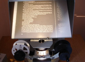 Microfilm reader